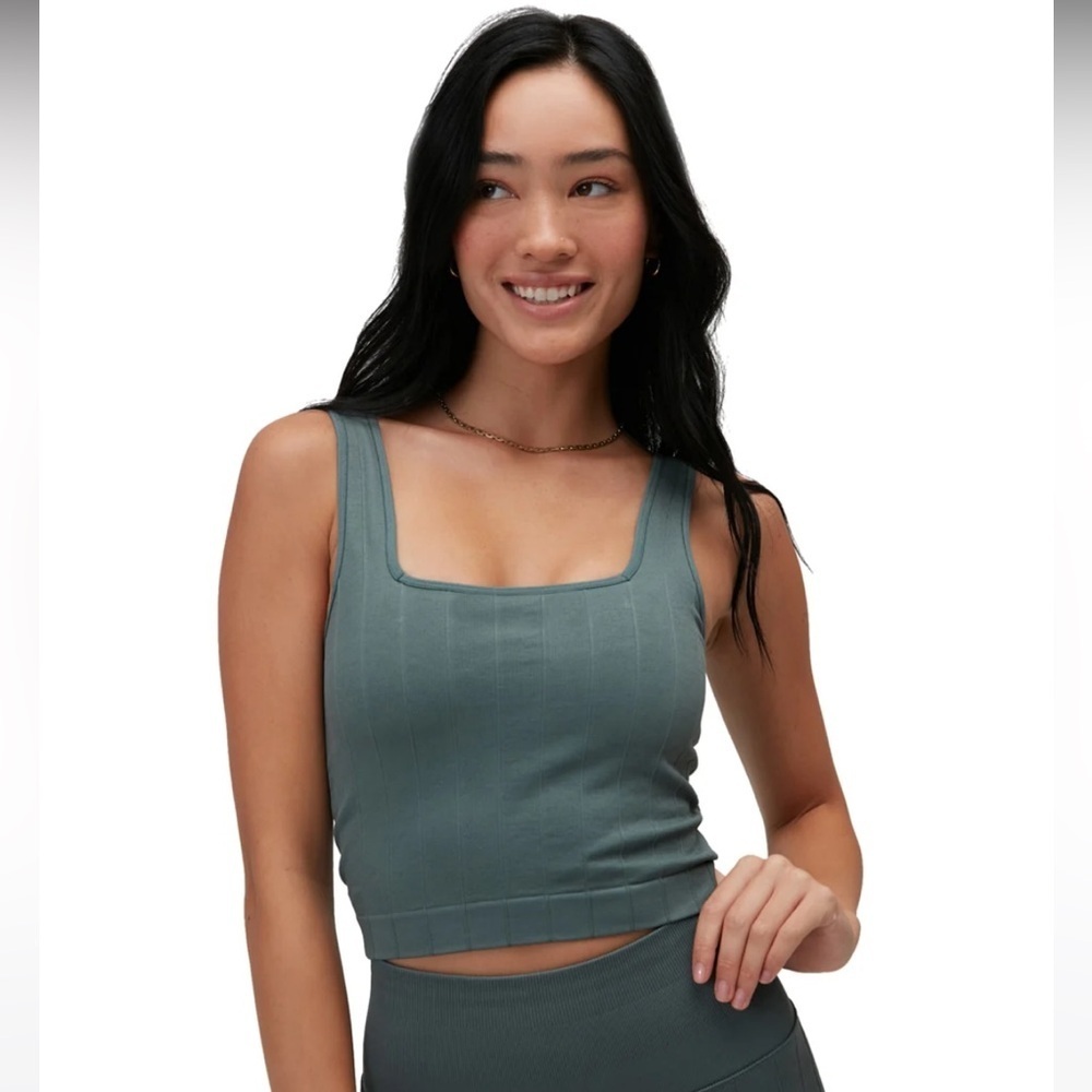 Spiritual Gangster Amara Wide-Rib Seamless Winter Thyme Green Crop Top EUC XS/S